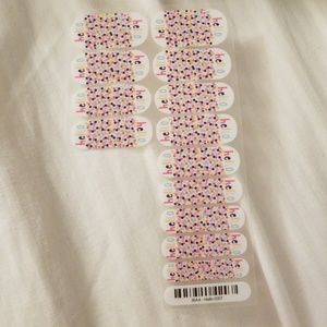 Hello jamberry wraps